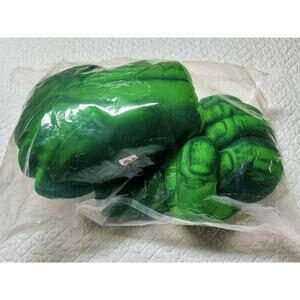 Marvel HULK SMASH FOAM PLUSH HANDS/ GLOVES